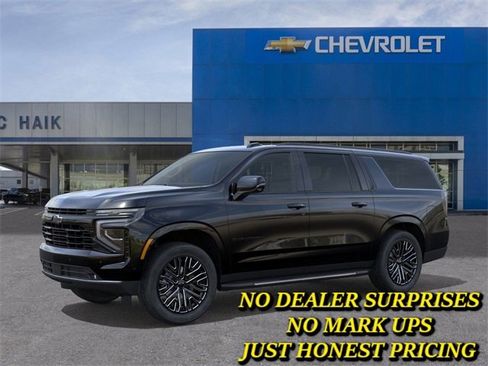 New 2026 Chevrolet Suburban RST w/ Comfort Package image 2