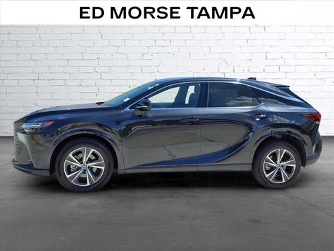 Used 2024 Lexus RX 350 FWD w/ Technology Package image 2