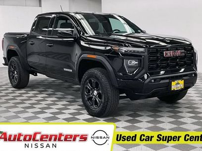 Used 2024 GMC Canyon Elevation w/ Convenience Package