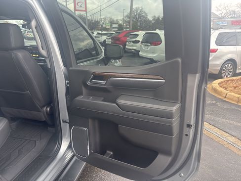 Used 2025 GMC Sierra 1500 Elevation w/ Elevation Premium Package image 20