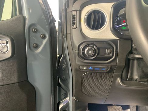 Used 2024 Jeep Wrangler Unlimited Sahara w/ Dual Top Group AWD/4WD image 16