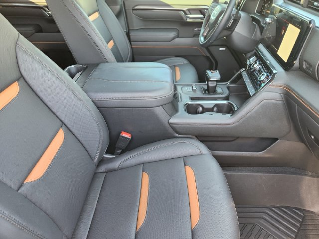 Used 2026 GMC Sierra 1500 AT4 w/ AT4 Premium Package AWD/4WD image 14