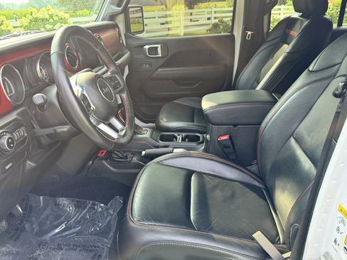 Used 2020 Jeep Gladiator Rubicon image 50