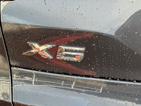 Used 2022 BMW X5 xDrive40i w/ Climate Comfort Package image 12