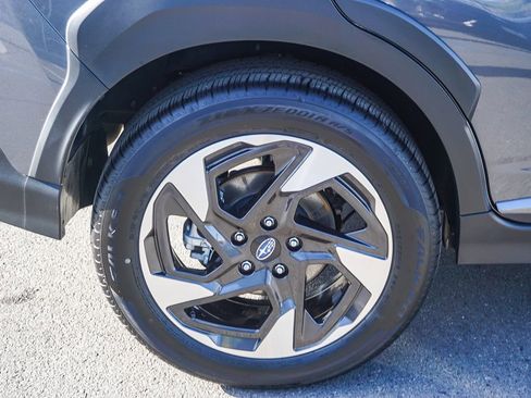 Certified 2025 Subaru Crosstrek 2.5i Limited w/ Crosstrek Mirror Package AWD/4WD image 8