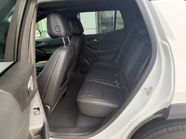 Used 2025 Chevrolet Equinox LT w/ Convenience Package II AWD/4WD image 13