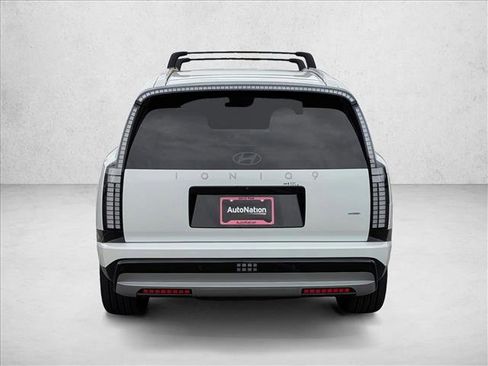 New 2026 Hyundai Ioniq 9 Limited image 6