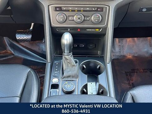 Used 2019 Volkswagen Atlas SE w/ Towing Package image 18