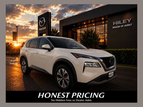 Used 2021 Nissan Rogue SV FWD image 1