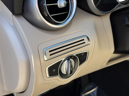 Used 2018 Mercedes-Benz C 300 Sedan w/ Parking Assist Package image 26