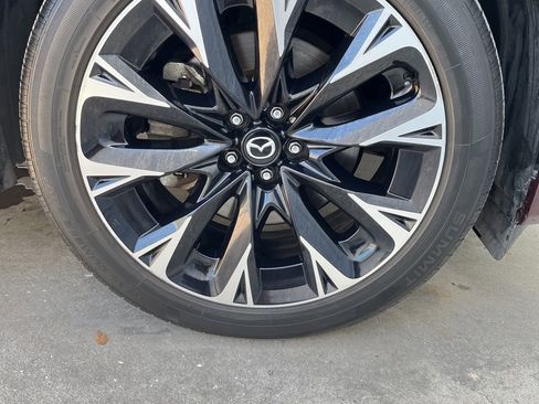 Certified 2024 MAZDA CX-90 3.3 Turbo S w/ Premium Plus AWD/4WD image 28