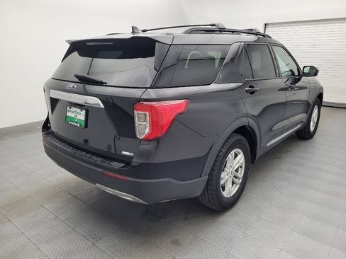 Used 2020 Ford Explorer XLT w/ Equipment Group 202A AWD/4WD image 9
