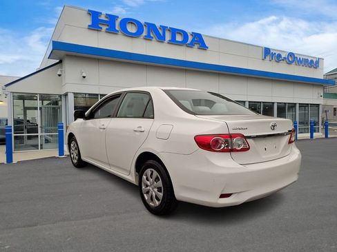 Used 2011 Toyota Corolla LE FWD image 6