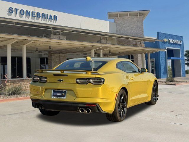 Used 2024 Chevrolet Camaro SS RWD image 4
