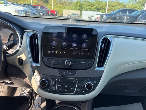 Used 2024 Chevrolet Malibu LT image 20