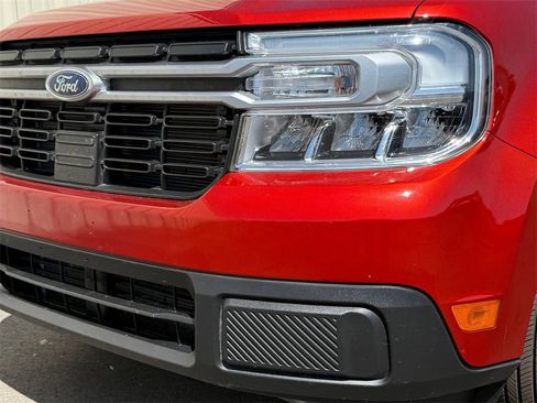 Used 2024 Ford Maverick Lariat image 10