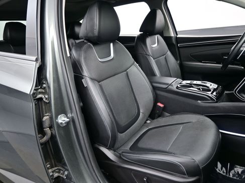 Certified 2023 Hyundai Tucson Limited AWD/4WD image 13