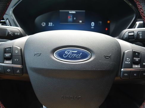 Used 2023 Ford Escape ST-Line Elite AWD/4WD image 12