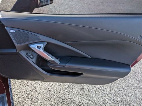 Used 2016 Chevrolet Corvette Stingray Coupe image 28