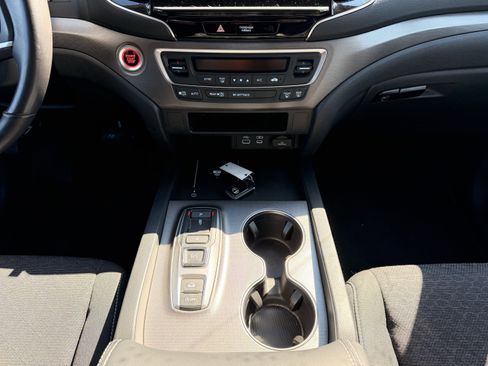 Certified 2025 Honda Ridgeline Sport image 20