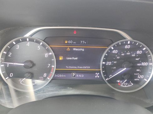 Used 2023 Nissan Frontier SV w/ Technology Package image 41