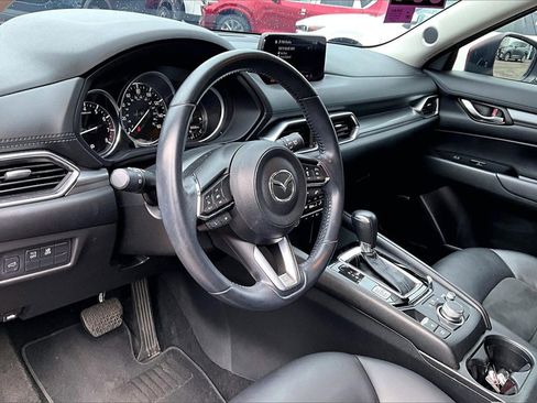 Used 2019 MAZDA CX-5 Touring image 9