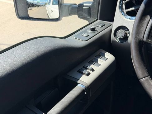 Used 2016 Ford F350 Lariat w/ Lariat Ultimate Package AWD/4WD image 8