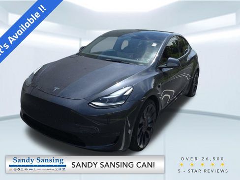 Used 2025 Tesla Model Y Performance AWD/4WD image 1