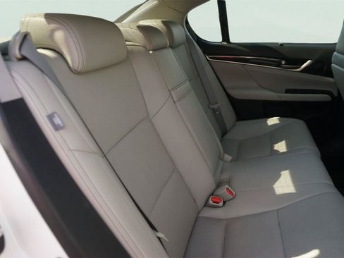 Used 2014 Lexus GS 350 w/ Luxury Package RWD image 17