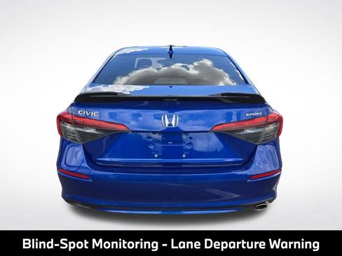 Used 2023 Honda Civic Sport image 6