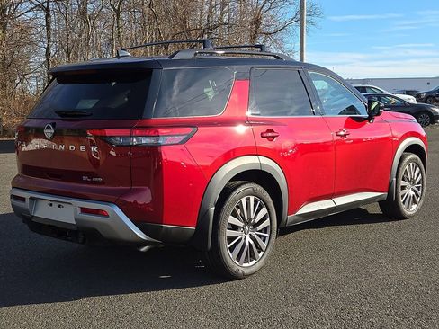 Certified 2023 Nissan Pathfinder SL w/ SL Premium Package image 6