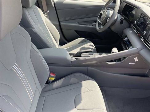 New 2026 Hyundai Elantra Sport FWD image 24