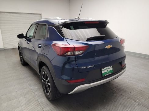 Used 2021 Chevrolet TrailBlazer LT FWD image 6
