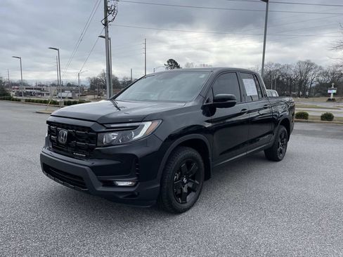 Used 2025 Honda Ridgeline Black Edition image 7