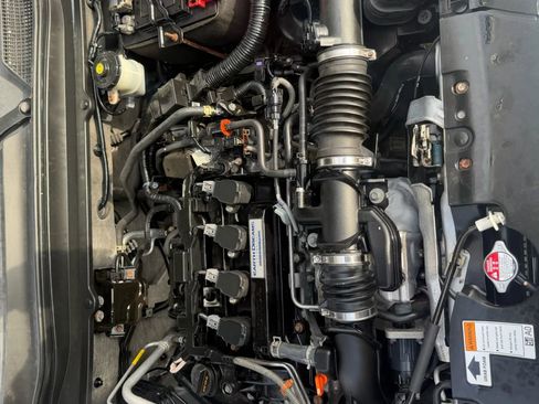 Used 2018 Honda Accord Sport image 26