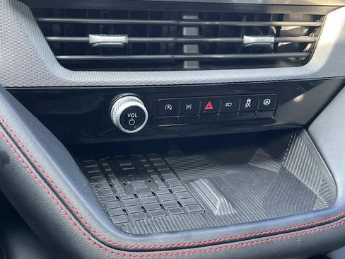 Certified 2025 Ford Explorer ST AWD/4WD image 26