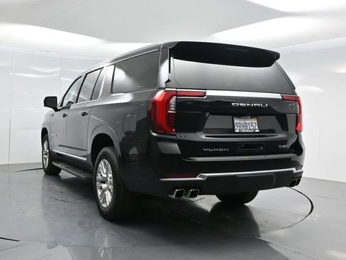 Used 2025 GMC Yukon XL Denali image 8