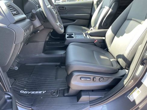 New 2026 Honda Odyssey EX-L image 14