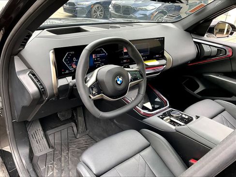 Used 2025 BMW X3 xDrive30i w/ Premium Package image 16