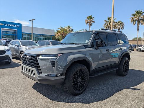 Used 2024 Lexus GX 550 AWD/4WD image 19