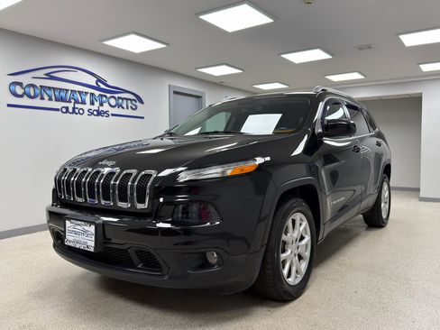 Used 2015 Jeep Cherokee Latitude w/ Cold Weather Group image 1