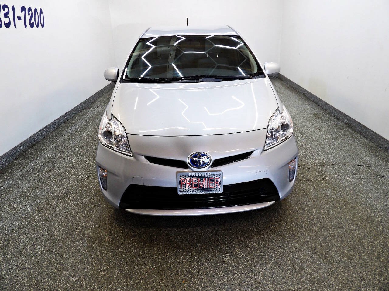 Used 2014 Toyota Prius Two FWD image 2