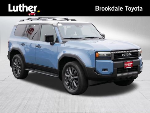 Used 2025 Toyota Land Cruiser w/ Premium Package AWD/4WD image 1