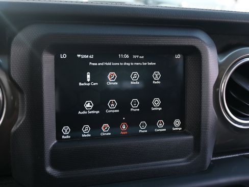 Used 2019 Jeep Wrangler Unlimited Sahara w/ Safety Group AWD/4WD image 22