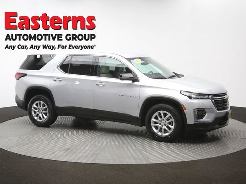 Used 2022 Chevrolet Traverse LS AWD/4WD image 47