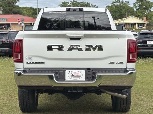 Used 2026 RAM 2500 Laramie AWD/4WD image 6
