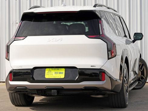 Used 2024 Kia EV9 GT-Line image 5