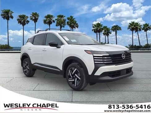 New 2026 Nissan Kicks SV w/ Cold Weather Package FWD image 1