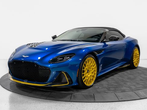 Used 2023 Aston Martin DBS Superleggera Volante RWD image 15