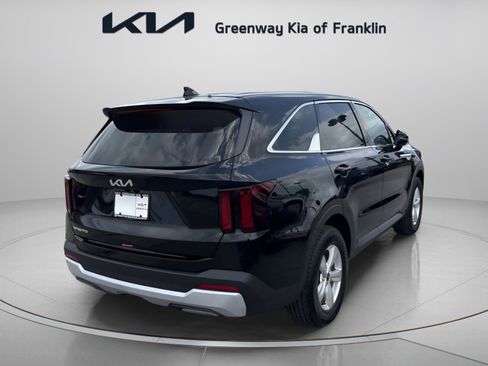 New 2026 Kia Sorento LX FWD image 7